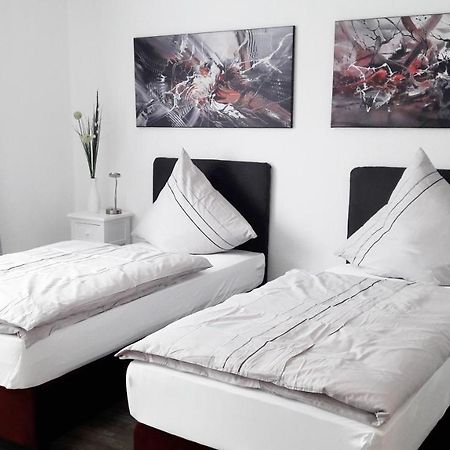 Moderne Ferienwohnung Am Wesertor Kassel Esterno foto