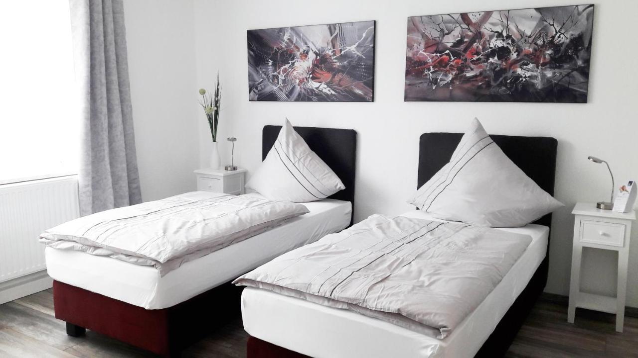 Moderne Ferienwohnung Am Wesertor Kassel Esterno foto